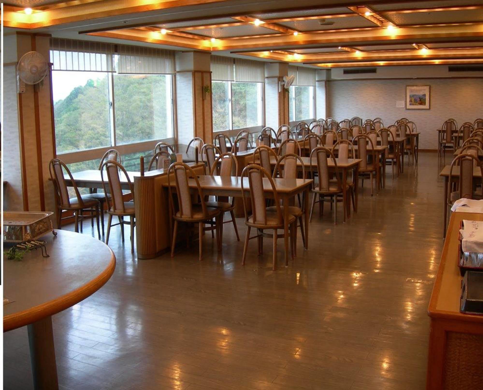 Ryokan Senpokaku